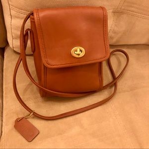 Coach Crossbody British Tan Vintage Purse